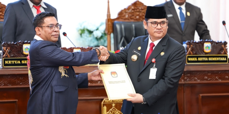 Hadiri Sidang Paripurna Penetapan Gubernur  dan Wakil Gubernur Terpilih, Ini Pesan Anwar Damanik