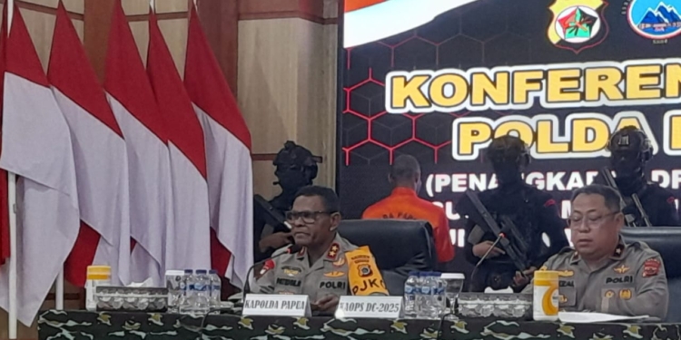 Kapolda Papua : Atas Bantuan Warga Eks Anggota Polri Akse Mabel Bisa di Tangkap Aparat Keamanan di Yalimo