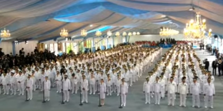 Presiden Prabowo Resmi Lantik 961 Kepala Daerah. Meki-Deinas 01 Papua Tengah, Arahan Presiden : Saudara Adalah Pelayan Rakyat