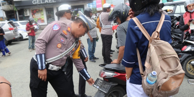 Gunakan Knalpot Brong, Puluhan R2 Diamankan Saat Ops Keselamatan