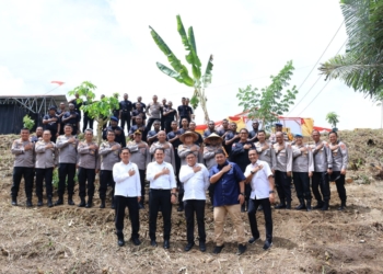 Kapolda Papua Hadiri, Launching Serentak Program Pekarangan Pangan Lestari Melalui Zoom Meeting