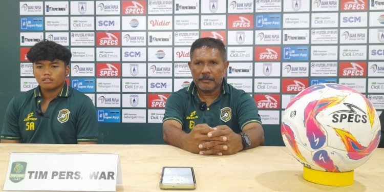Liga 2 :  Tanpa Kemenangan Selama Kompetisi liga 2 Bergulir, Pelatih Persewar  Waropen Minta Maaf
