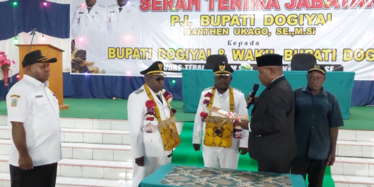 Sertijab Bupati dan Wabup Kabupaten Dogiyai, Yudas Tebai Harapkan Dukungan Semua Pihak