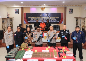 Kapolda Papua : Modus Penyelundupan Senjata Api dan Ratusan Peluru Oleh YE, Dengan Masukan ke Dalam Kompresor