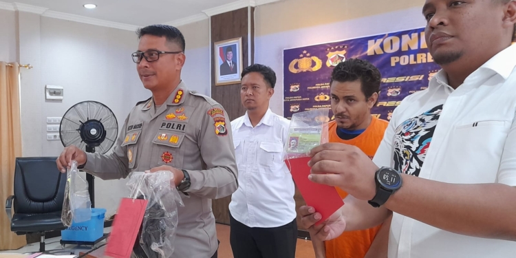 WNA Asal Mesir Ditangkap Polisi Lantaran Buat Keributan, Dan Membawa Narkotika Jenis Ganja