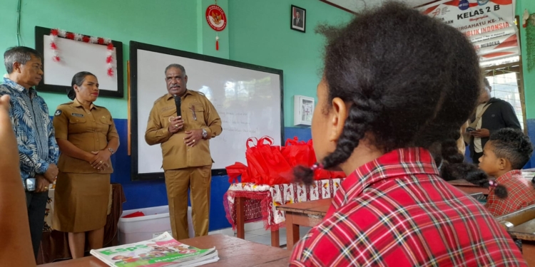 Hari Ini Sekitar 1.912 Siswa di 4 Sekolah di Abepura Terima Makanan Bergizi Gratis, Yang di Hadiri Walikota