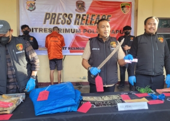 Dir Reskrimum Polda Papua Gelar Press Confrance Kasus Pembakaran 11 Petak Rumah Kontrakan