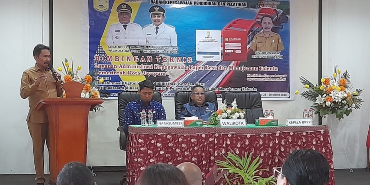 Pemkot Jayapura Mendapat Apresiasi Dari Kepala BKN RI Terkait Kegiatan Bimtek Transformasi Digitalisasi Administrasi Kepegawaian Thn 2025