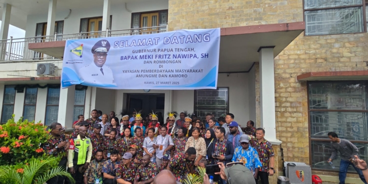 Kunjungan Perdana Di Timika, Gubernur Meki Nawipa Datangi YPMAK, Ini Yang Dibahas