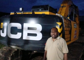 Dukung Program Pemprov, Bupati Intan Jaya  Gerak Cepat 1 Unit Excavator Disiapkan Untuk Pengerjaan Jalan Darat Paniai Ke Intan Jaya