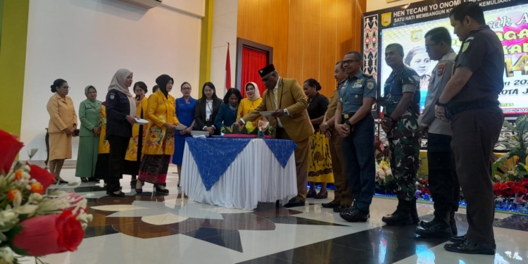 Walikota Harapkan, Kaum Perempuan Jadi Penggerak Kemajuan Di Kota Jayapura