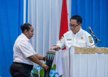 Sekda Sumule Buka Kegiatan Forum Konsultasi Publik RPJMD Papua Tengah, “Ini Langkah Awal Pedoman Pembangunan 5 Tahun”
