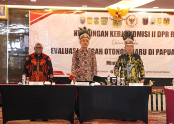 Gubernur Meki Nawipa Beri Apresiasi, Kunker Komisi II DPR RI, Evaluasi DOB di Papua Tengah