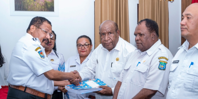 Hardiknas, Pelajar dan Mahasiswa Papua Pegunungan Demo Tolak Program Makanan Gratis di Kantor Gubernur