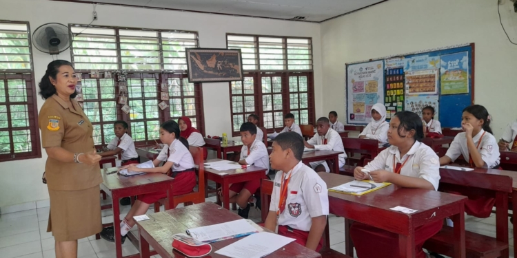 Disdik : Hari Ini 4.719 Siswa Kls VI SD Se – Kota Jayapura Ikut UAS Thn 2025