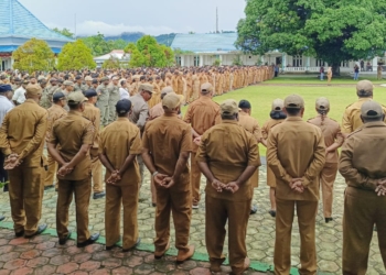 Gelar Apel Gabungan ASN Dilingkup Pemkab Nabire, Bupati Mesakh Magai  Komitmen Tetap Fokus 5 Program Prioritas