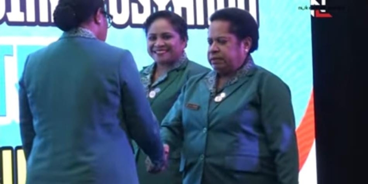 Helena Tabuni: Dari Pegunungan Lanny Jaya, Ia Membawa Harapan Baru