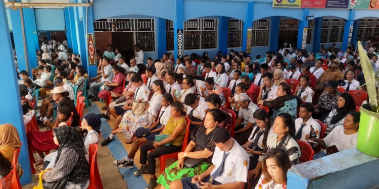 Ikuti Edaran Walikota, Penamatan Dan Perpisahan Siswa SMPN 2 Jayapura Berlangsung di Sekolah