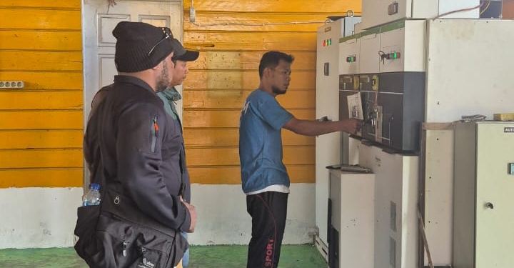 Program 100 hari Kerja, Listrik Masuk Sugapa  Bupati Intan Jaya : Mulai Malam Ini, Listrik Nyala 12 Jam
