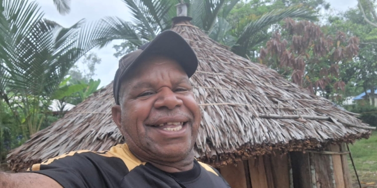 Bupati Yalimo Angkat Tokoh Katolik Albert Oagay Jadi Staf Khusus, Wujudkan Persaudaraan Sejati di Tanah Yalimo