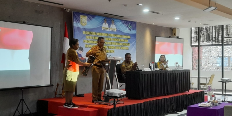 Pemkot Jayapura Dorong Tata Kelola Perpustakaan Sekolah Berkualitas Sesuai Standar