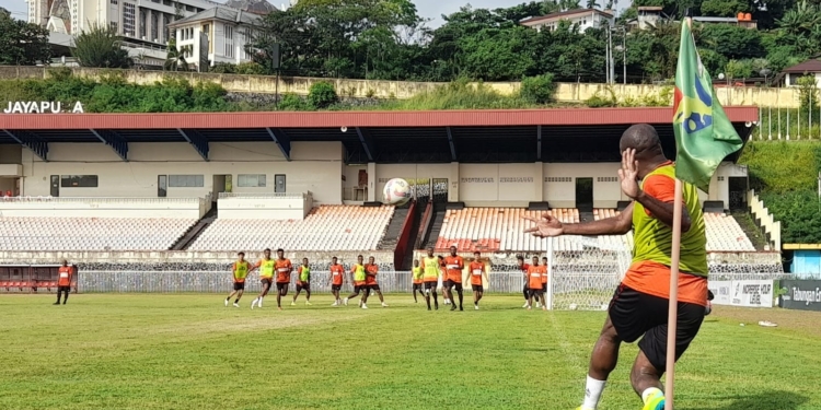 Hadapi Liga 2 2025/26 Mutiara Hitam Persipura Jayapura Akan Gelar TC Di Kota Jogyakarta