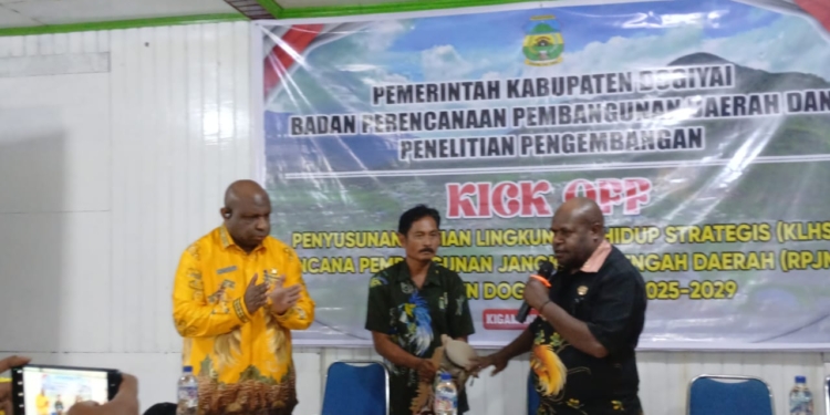 Bupati Dogiyai Resmi Buka  Kick Off Penyusunan KLHS RPJMD Kabupaten Dogiyai Tahun 2025-2029