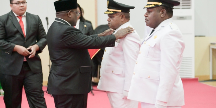 Sah, Resmi Dilantik Gubernur Papua Tengah, Yuni Wonda Dan Mus Kogoya Jabat Bupati/Wakil Bupati Puncak Jaya