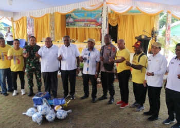 Transparan Dalam Penggunaan Dana Desa, Wali Kota Jayapura Memberikan Apresiasi ke Kepala Kampung Waena