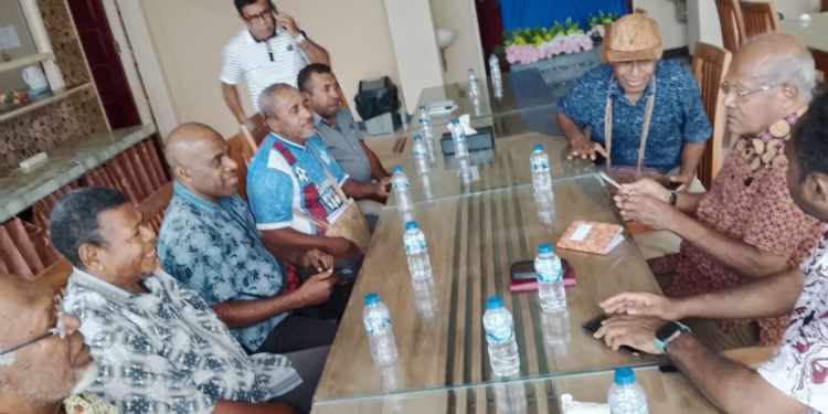 Dewan Adat Yapen Usulkan Tiga Poin Penguatan Kelembagaan Adat, BTM-CK Dinilai Representatif Kultural !