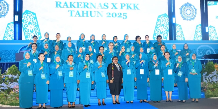 Ketua TP PKK Papua Pegunungan Hadiri Rakernas X PKK dan Puncak HKG ke 53 di Samarinda
