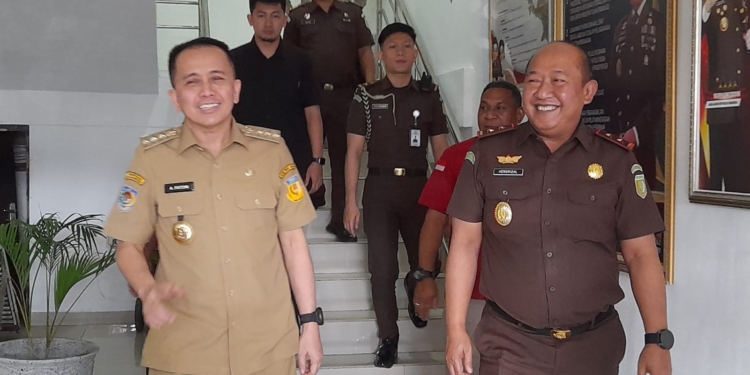 Pj Gubernur Papua Sambangi Kejaksaan Tinggi Papua, Ini yang Dibahas