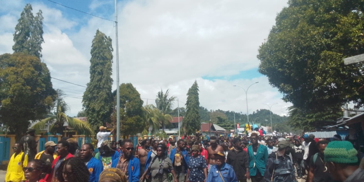Solidaritas Mahasiswa dan Rakyat Papua Gelar Aksi Demo Tolak investasi eksplorasi Blok Wabu Intan Jaya Papua Tengah