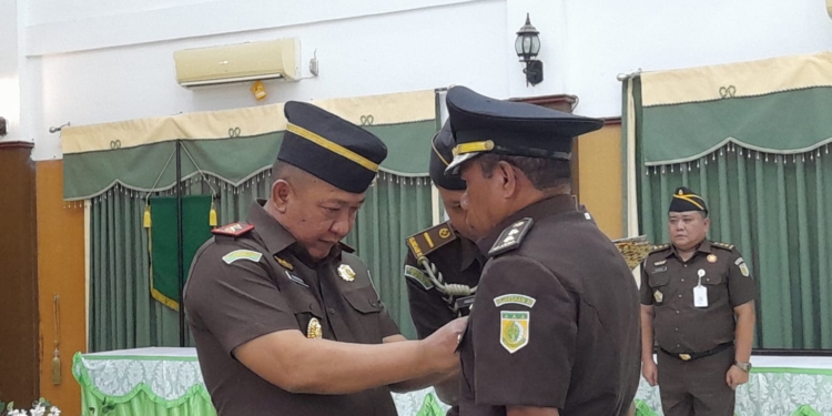 Putra Papua Yedivia Rum Resmi Dilantik Sebagai Asintel Kejati Papua, Kajati Papua: Tolong Kawal Pelaksanaan PSU Pilgub Papua