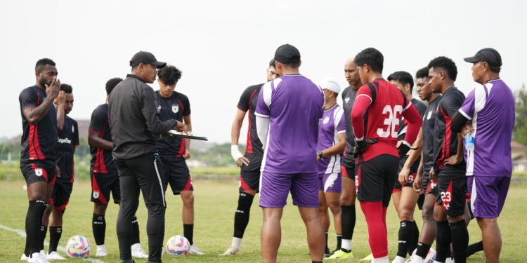 Uji Coba Dengan Jogya Football Manajemen, Persipura Menang 7-2, Pelatih Ricardo: Masih Ada Kekurangan yang Harus Dibenahi