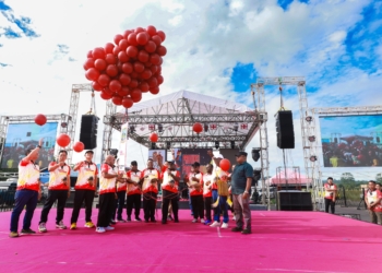 Gubernur Meki Nawipa Resmi Buka Acara Hut Pemprov Papua Tengah yang Ke-3 Tahun