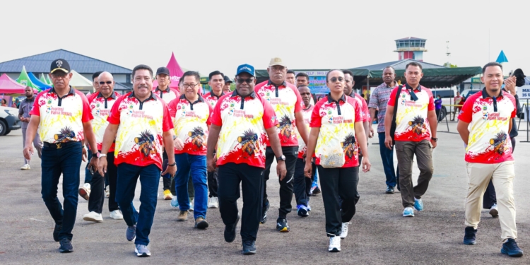 Gubernur Meki Nawipa Sampaikan Sejumlah Program Strategis, Subsidi Penerbangan, Pendidikan Gratis Hingga Subsidi BPJS Dan Program GHS