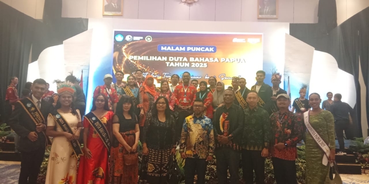Filep Wamafma: Duta Bahasa Papua Harus Menjadi Pemenang di Tingkat Nasional
