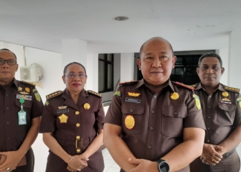 3 Asisten dan 2 Kajari di Kejati Papua Dilantik Kajati Papua, Salah Satunya Efi Paulin Numberi Jabat Asbin Kejati