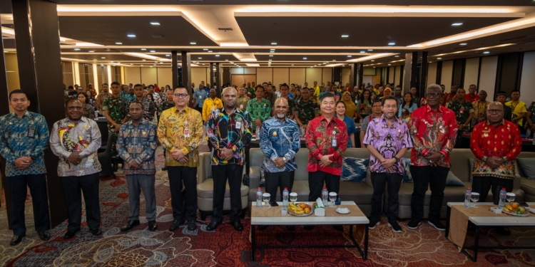 Wagub Papua Tengah Buka Kegiatan Rakorda Kependudukan dan Pencatatan Sipil Se-Tanah Papua di Mimika