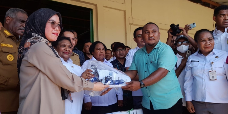 Wamendagri : Kota Jayapura Harus Jadi Contoh Pelaksanaan PSU Yang Demokrasi di Papua