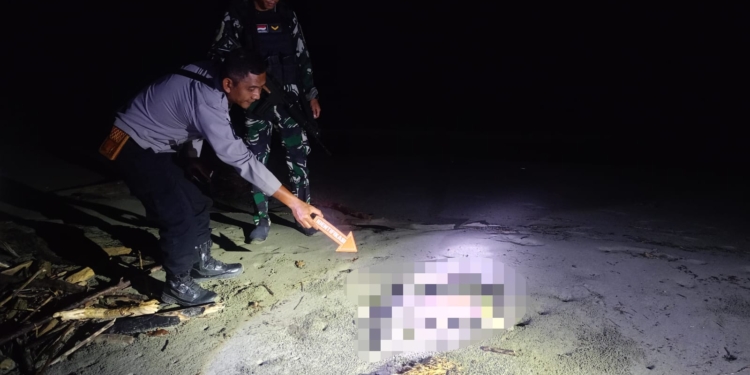 Jasad Bayi Laki-Laki Ditemukan Warga di Pantai Skouw Sae Jayapura