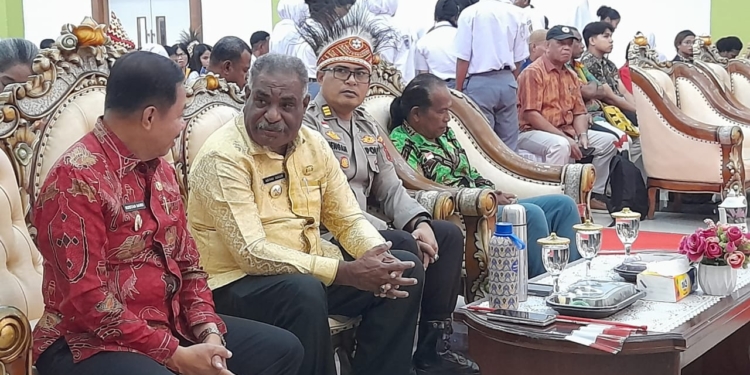 Wali Kota Jayapura Imbau Warga Kibarkan Merah Putih di Rumah Masing-Masing