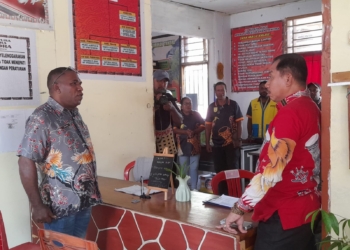 Sidak di Kelurahan Trikora, Wakil Wali Kota Jayapura Tekankan Tiga Hal Bagi Pegawai Kelurahan