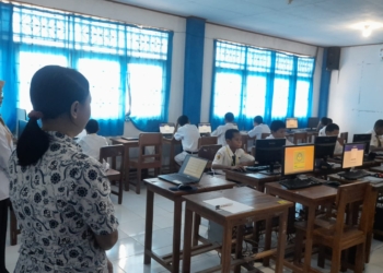 Hari Ini Serentak Pelaksanaan ANBK Tingkat SMP/MTs Se- Kota Jayapura Tahun 2025