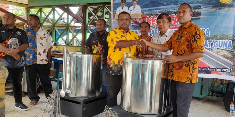 Dua Kampung di Kota Jayapura Ikut Pelatihan Pemanfaatan Teknologi Tepat Guna Bagi BUMKAM