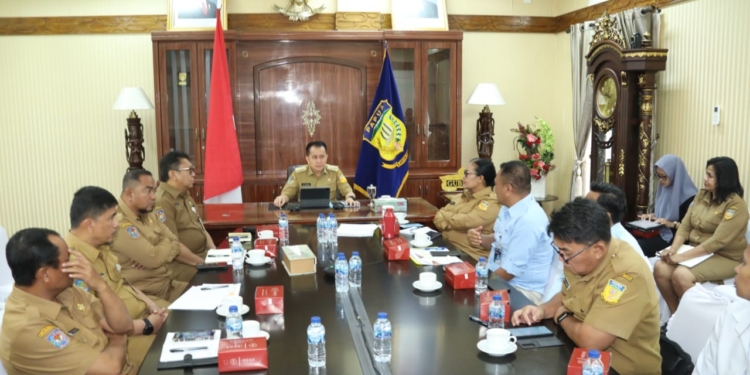 Pj Gubernur Papua Dorong Percepat Realisasi APBD, Maksimalkan Dampak Nyata Bagi Masyarakat