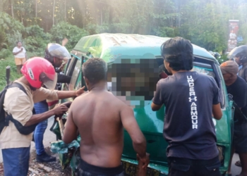 Suzuki Vs Mitsubishi, Seorang Pengemudi Meregang Nyawa di Jalan Pantai Hamadi Jayapura