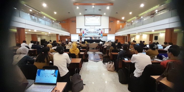 Bendahara Sekolah Dasar Ikut Bimtek Tata Kelola Dana BOS