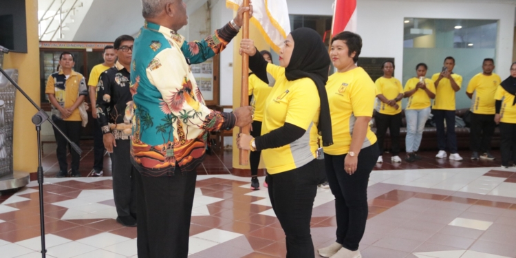 Lepas Kontingen Forki Kota Jayapura, Wali Kota: Harus Juara Umum Pada Kejurda Papua 2025
